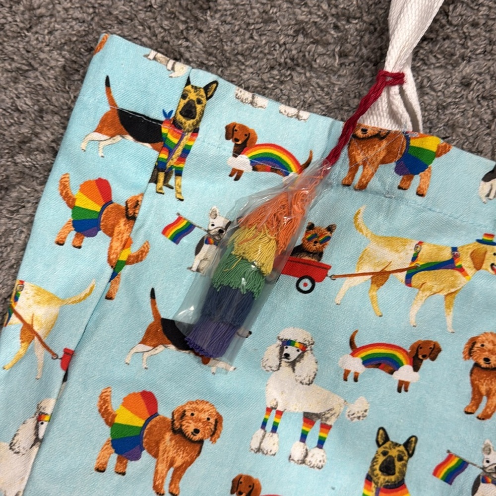 NWT C+C California Cotton Tote Bag Rainbow Pride Dogs Animals - Picture 3 of 7